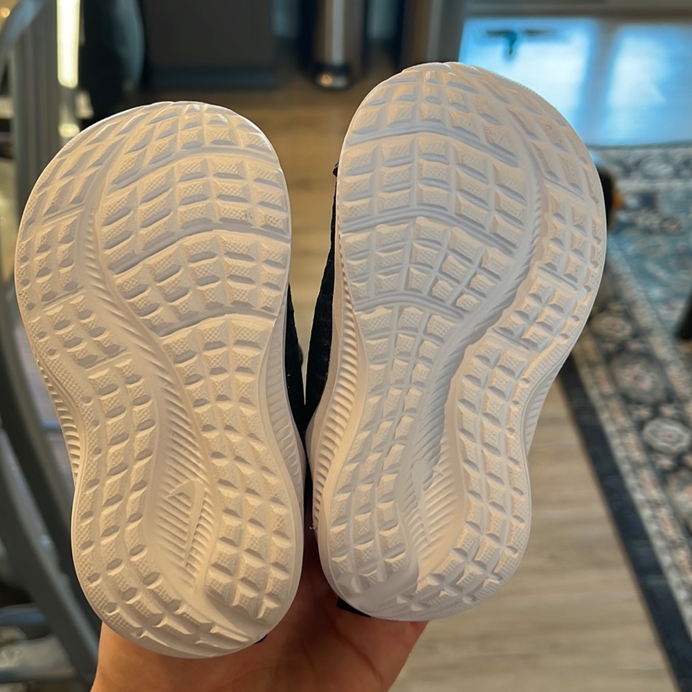 Nike Downshifter Toddler/Kids Shoes size 4C, BNWOT - Picture 5 of 5